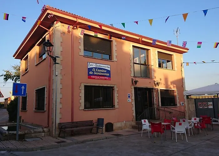Vandrerhjem El Camino De Santovenia Santovenia De Oca